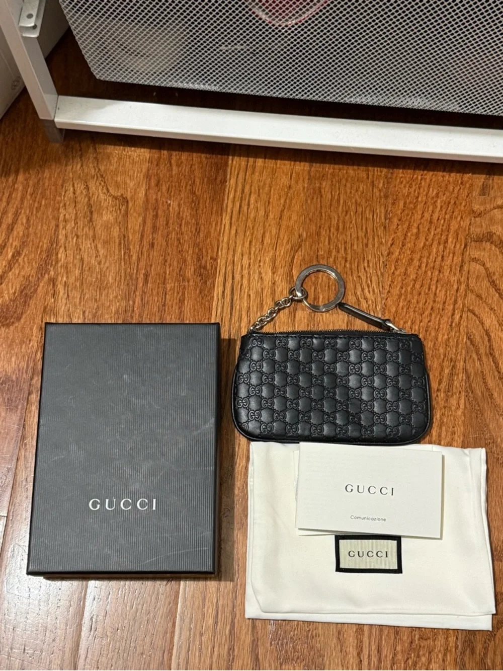 Gucci Leather Key Pouch Wallet with Ring - Picture 3 of 6